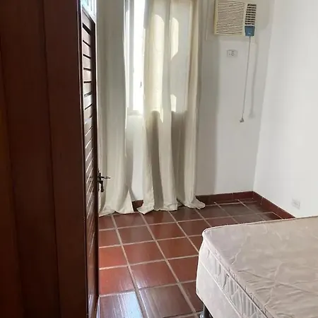 Vista mar na Enseada: Apto a 50m da praia-2